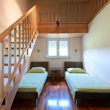 Adriatic Coast Relaxing Escape Zaton (Zadar)